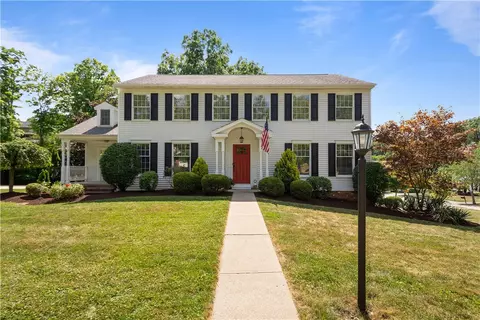 100 Stilwell Ct, Pittsburgh, PA 15228