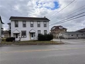 404-406 E Market St, Blairsville, PA 15717