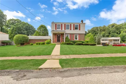 1018 Duke St, Aliquippa, PA 15001