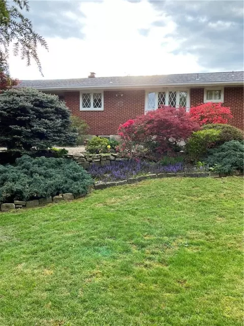 Exterior - 2963 Sunset Cir, Export, PA 15632 photo 12 of 15