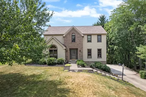 208 Lloydmont Dr, Wexford, PA 15090