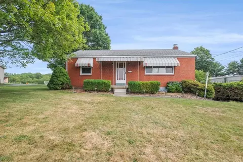 357 Christy Rd, Tarentum, PA 15084