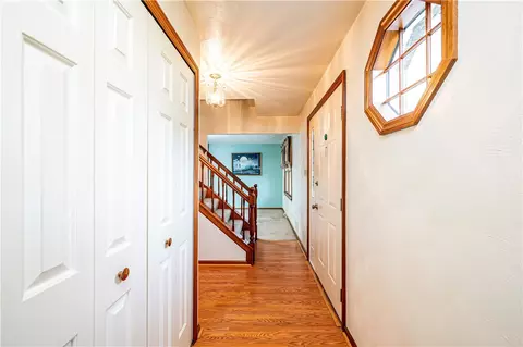 Entry Way - 203 Rizzi Dr, Irwin, PA 15642 photo 2 of 3