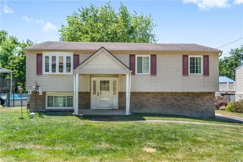 823 Maple Ave, North Versailles, PA 15137