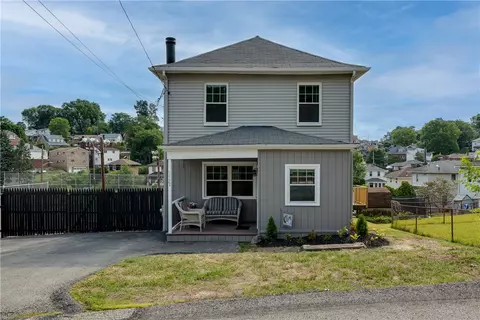 3527 Cambria St, Homestead, PA 15120