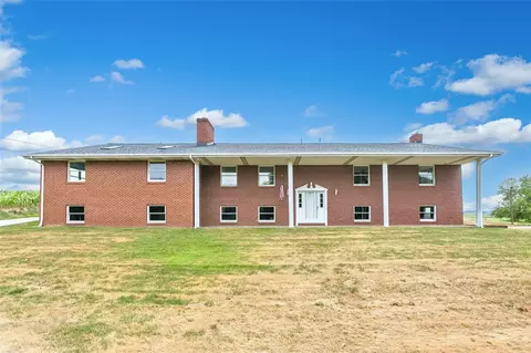 103 Bliss Ln, New Alexandria, PA 15670