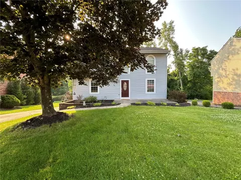 136 Dinwiddie Dr, New Kensington, PA 15068