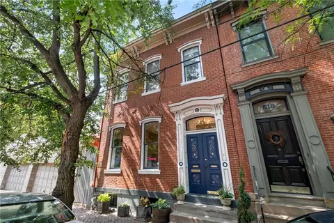 520 Jacksonia St, Pittsburgh, PA 15212