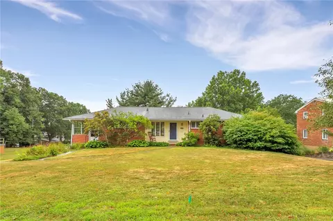 3521 Mcwilliams Rd, Murrysville, PA 15668