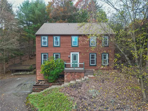 748 Olive St, Pittsburgh, PA 15237