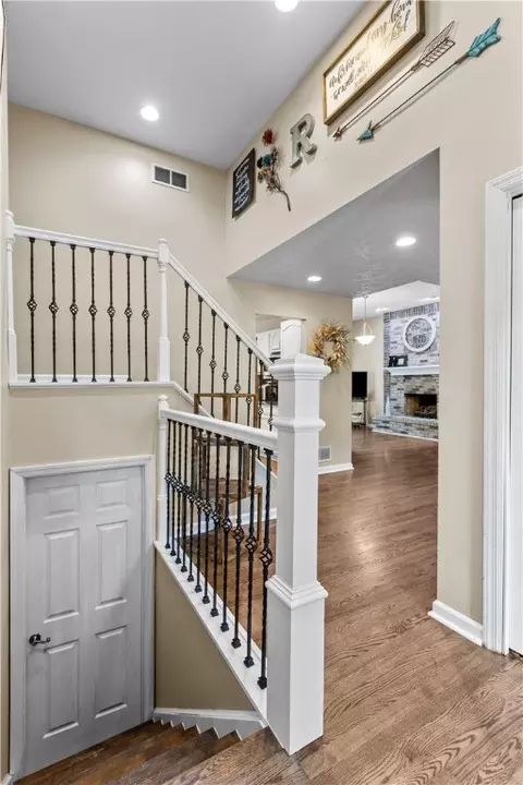 Entry Way - 178 7th Ave, New Eagle, PA 15067 photo 1 of 4