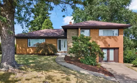 2470 Saunders Station Rd, Monroeville, PA 15146