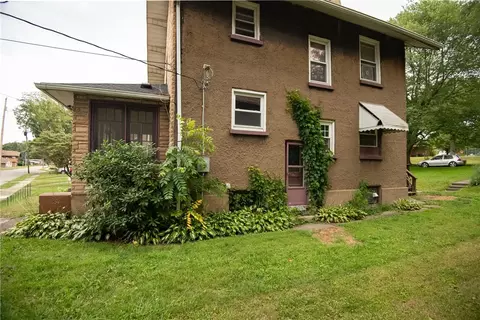 52 Shenango Blvd, Farrell, PA 16121 photo 22