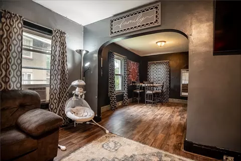 52 Shenango Blvd, Farrell, PA 16121 photo 4