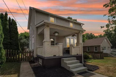 313 Pine St, Zelienople, PA 16063