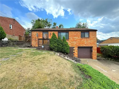 745 Esther St, Pittsburgh, PA 15227