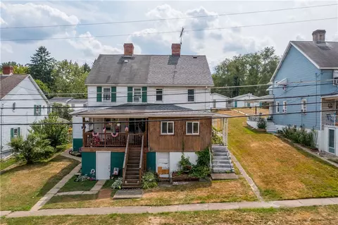 17 Washington St, Cokeburg, PA 15324