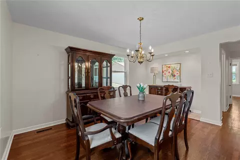 1040 Eckert Rd, Monaca, PA 15061 photo 11
