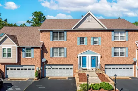 202 Apple Blossom Ct, Delmont, PA 15626