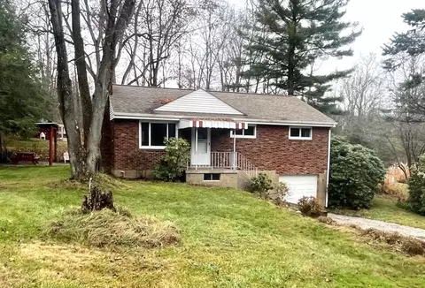 3057 Bardona Cir, Gibsonia, PA 15044