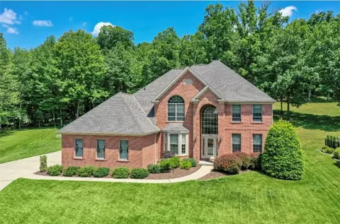 404 Shannon Rd, Cranberry Township, PA 16066
