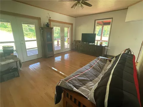 489 Jack Rd, Vandergrift, PA 15690 photo 14