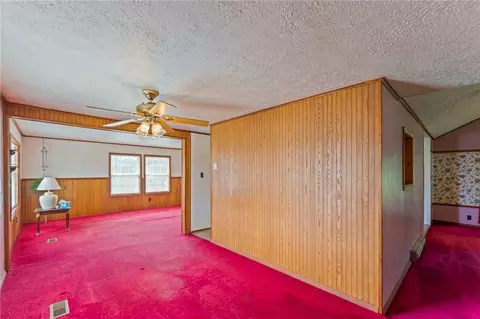 815 Maple Ave, New Eagle, PA 15067 photo 12