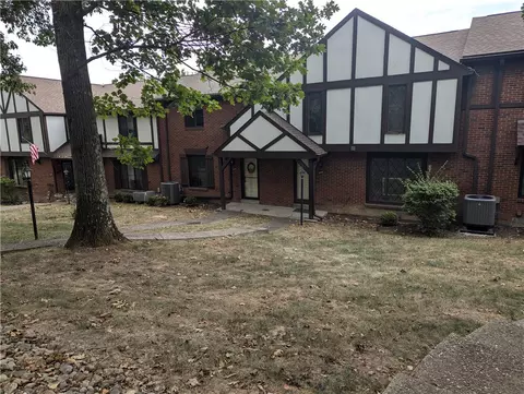 205 Sewickley Heights Dr, Sewickley, PA 15143
