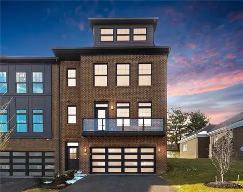 433 Magnolia Dr, Venetia, PA 15367