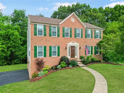 914 Fairfield Ln, Mcdonald, PA 15057