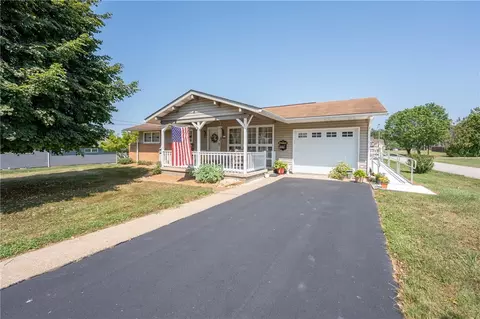 721 Market St, Saltsburg, PA 15681