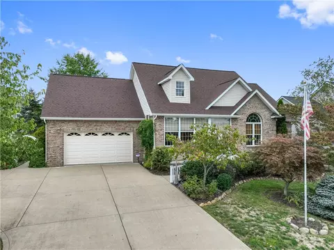 117 Clare Dr, Perryopolis, PA 15473