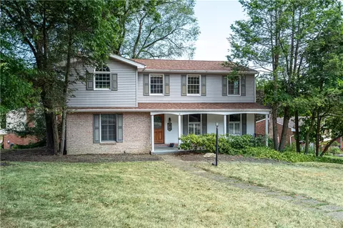 111 S Harleston Dr, Pittsburgh, PA 15237