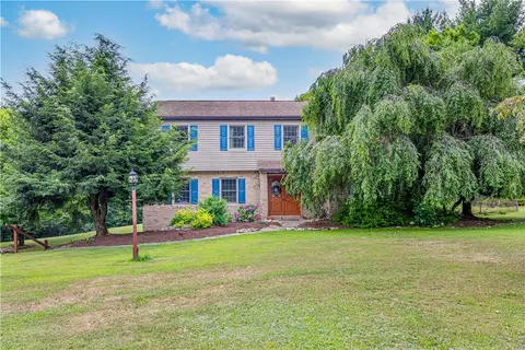 935 Monroe Ct, Apollo, PA 15613
