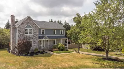 110 Bedford Ct, Mars, PA 16046