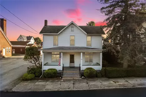 315 N Chestnut St, Derry, PA 15627