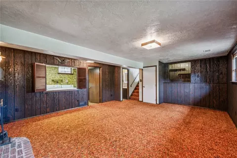 732 Valley View Rd, Eighty Four, PA 15330 photo 27