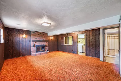 732 Valley View Rd, Eighty Four, PA 15330 photo 25