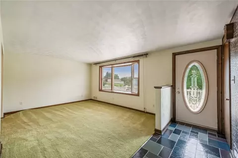 732 Valley View Rd, Eighty Four, PA 15330 photo 17