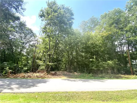 lot62 Sunnybrook Dr, New Castle, PA 16105