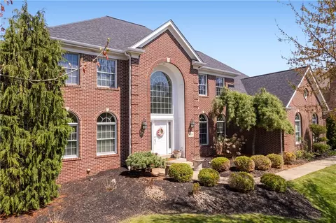 8030 Sherwood Dr, Presto, PA 15142