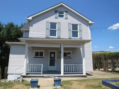 3 Eggers Ave, Belle Vernon, PA 15012