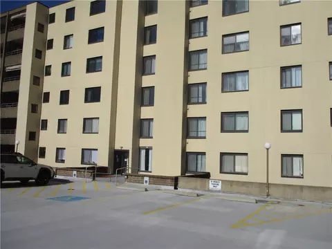227 S Home Ave #605, Pittsburgh, PA 15202