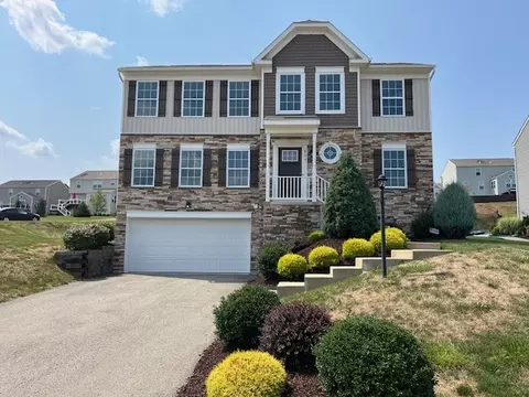 605 Jasmine Cir, Rostraver, PA 15012