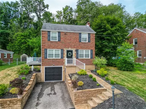 8035 Remington Dr, Pittsburgh, PA 15237