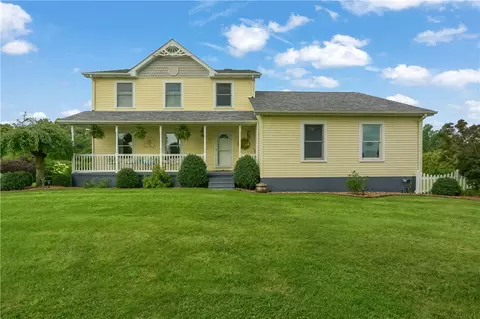 329 Mccaslin Rd, New Castle, PA 16101