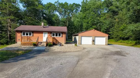 435 Grubb Rd, Boyers, PA 16020