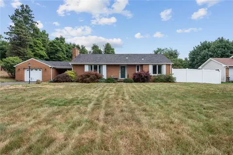 109 Emery Rd, Fredericktown, PA 15333