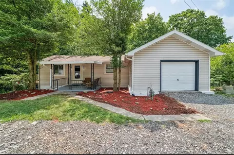 13120 Lincoln Way, North Huntingdon, PA 15642