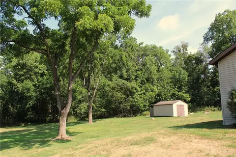 147 Scott Rd, Eighty Four, PA 15330 photo 30